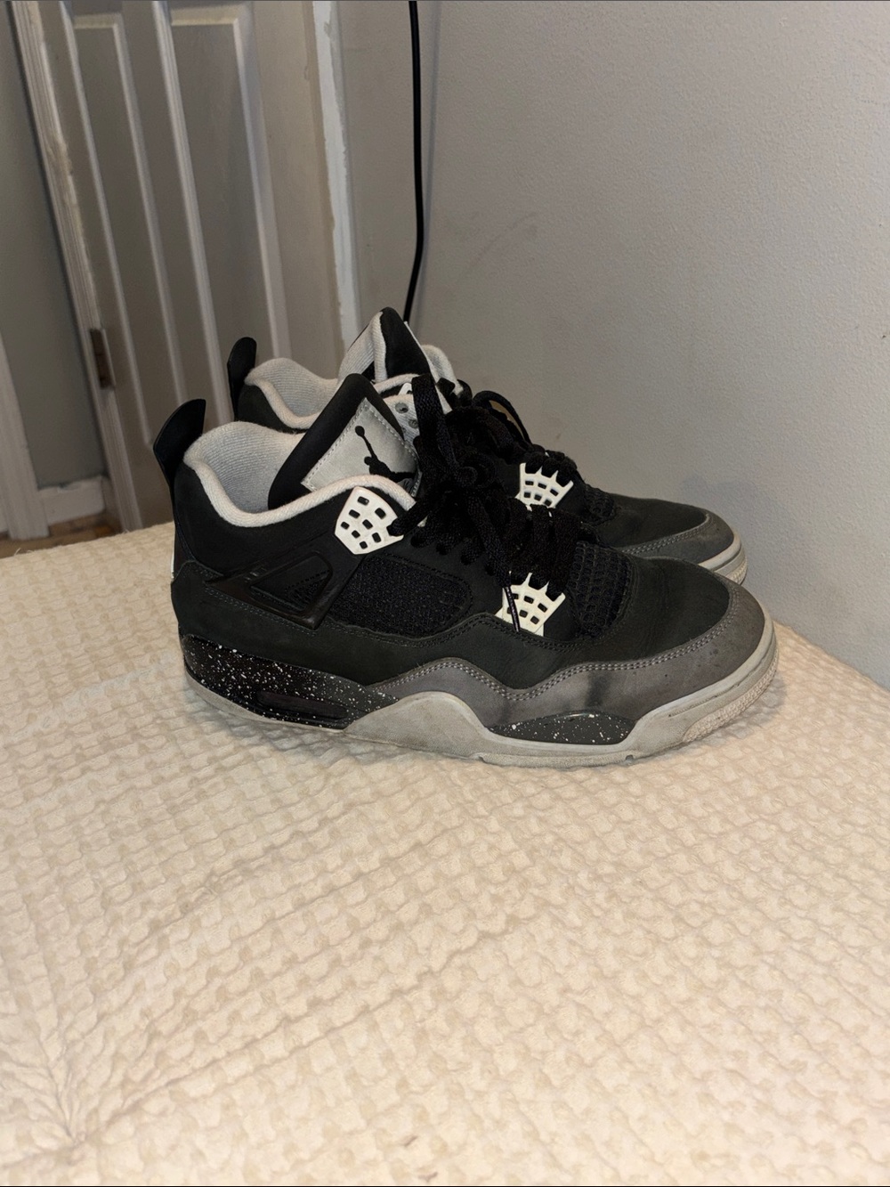Jordan 4 Retro
Fear (2024)